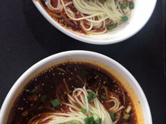 小面-秦云老太婆摊摊面(磁器口店)