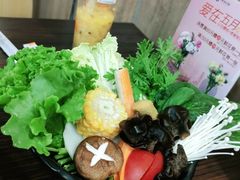 -呷哺呷哺(枫蓝国际店)