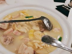 -金时代顺风大酒店(临港百联店)