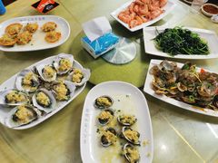 -四川小胡子海鲜(丁村万人海鲜广场店)