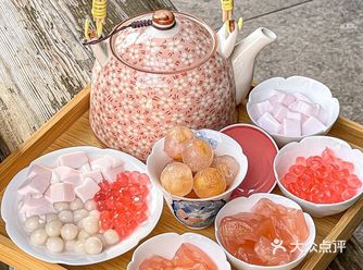 南京粉嘟嘟的茶碗鲜奶茶我真的拒绝不了