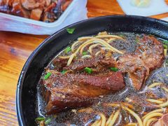 -小龙大肉面馆