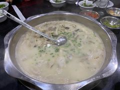 -肖仙仙羊肉汤·创于1996年(三官堂总店)