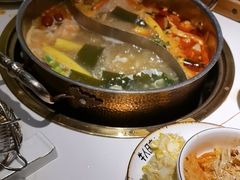 -牛人日志·鲜牛肉骨汤火锅(万科里瑧店)