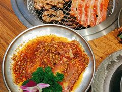 -明洞阿姨·韩式酱蟹烤肉·创意料理(三元桥店)