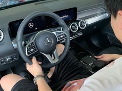 -宁波之星奔驰4S店(海曙店)