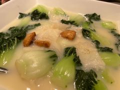 鱼肚浓汤浸时蔬-陶陶居·雅园(凯华国际店)