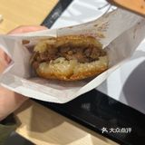 正好孩子6点上课，我们去解决晚饭。满满一大碗的牛肉汤