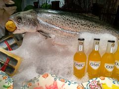 -领鲜活海鲜榴莲自助火锅(东门店)