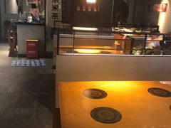 -呷哺呷哺(融创茂店)