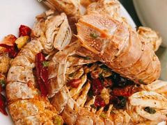 -四川小胡子海鲜(丁村万人海鲜广场店)