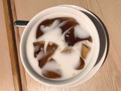 椰林琥珀冰粉-遇见小面(凯德广场店)