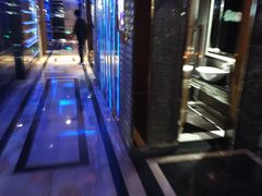 -蓝尊量贩(黄河路店)