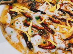 -渔语鱼酸菜鱼新川菜(来福士店)