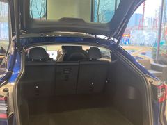 -TESLA 特斯拉(上海太古汇体验店)