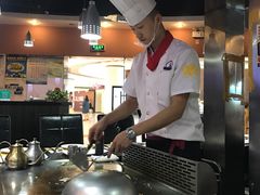 -利昂法式铁板主题餐厅(新奥购物中心店)
