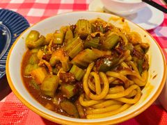 新疆炒米粉-西域阿里马新疆菜·清真(桂花路店)