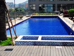 游泳池-黎客国际酒店