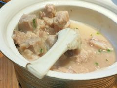 -费大厨辣椒炒肉(万家丽一店)