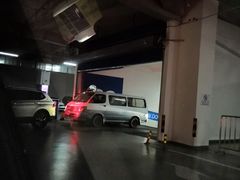 -龙湖时代天街-地下停车场