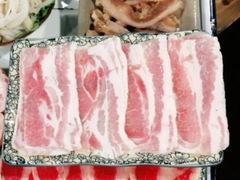 大刀嫩五花-周幺妹重庆老火锅(银泰城总店)