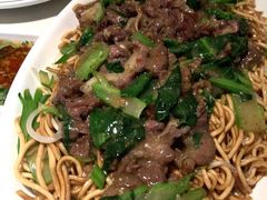 干炒牛河-潮泰牛肉火锅 · 创于1992年(车公庙店)