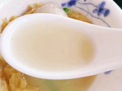 -老来福·非遗酸汤兔(凯旋路店)