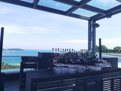 -瑰丽酒店·海吧·天际下午茶·现场DJ·天台酒吧