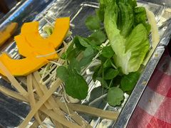 -金鼎雪山牦牛杂火锅(理县总店)