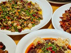 -小三峡食府(西五路店)