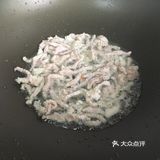 夏日必做家常小炒之榨菜丝炒胡萝卜丝