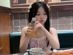 -何妹湿辣牛肉·粤式烧烤砂煲(桂雅路店)