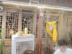 -三道苗苗鱼·美蛙黄辣丁(八里店)