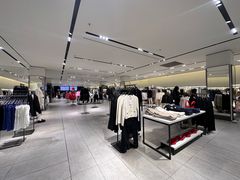 -URBAN REVIVO(佛山南海万达广场店)