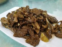 -六和聚传统烤鸭.天津菜(和平店)