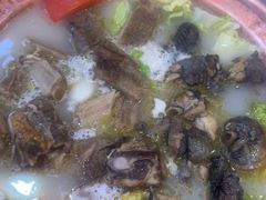 -阿婆情腊排骨火锅(金虹路店)