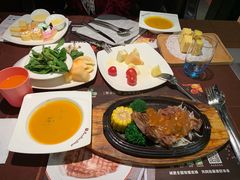 -尊品牛排(沙湾印象汇店)