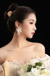 -雪中彩影婚纱摄影·微光艺术中心