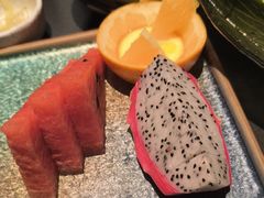 -铭牛烧肉·和牛海鲜自助(高新月牙湖店)