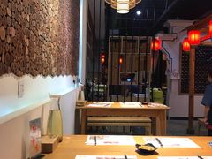 大堂-大融厨·鸡毛店·川菜(果壳里东安湖店)