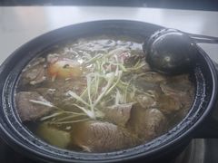 野菌耗牛肉汤锅-野菌王牦牛肉汤锅
