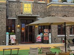 -麦落精酿啤酒餐吧(先农大院店)