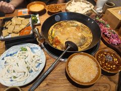 -贵厨酸汤牛肉(汇金星力城店)