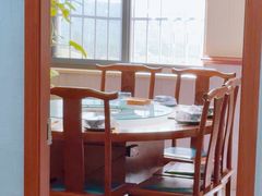 -乡土黄·鲜牛肉火锅·小龙虾(兴业街店)
