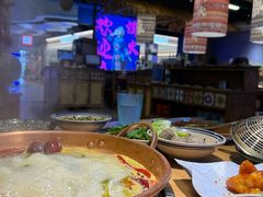 -洱火云南酸菜牛肉火锅(石景山当代商城店)