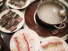 -正能量脆肉鲩火锅