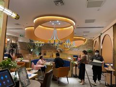 -樾餐厅泰式海鲜火锅(民歌湖店)