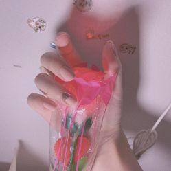 -伍小姐美甲美睫半永久