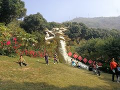 -青青世界