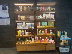 -星巴克臻选(济南万达店)